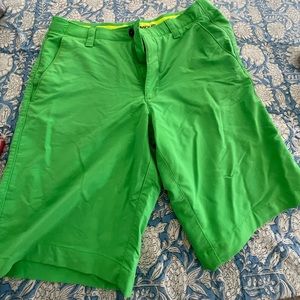 Under Armour Golf  shorts, Sz 34